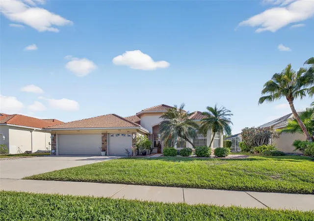 1st image of 4612 E 62 Ave, Bradenton, FL 34203 | MLS# A4695329