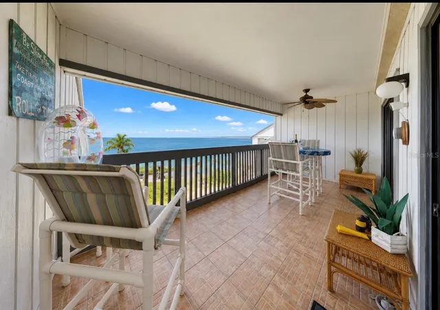 2nd image of 810 Bahia Del Sol Dr #16, Ruskin, FL 33570 | MLS# TB8513788