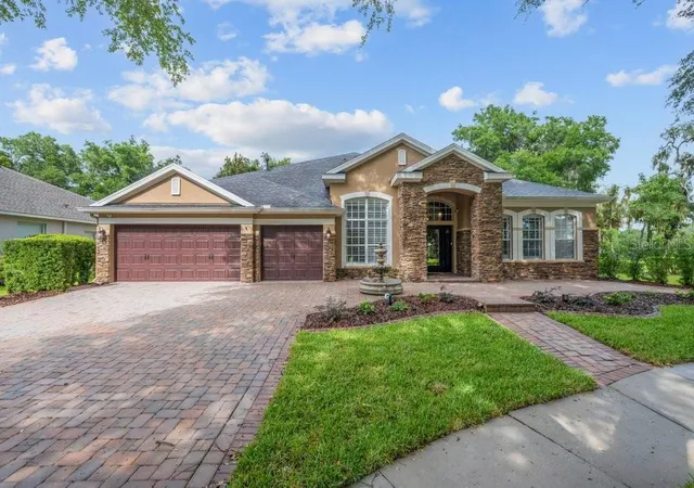 Photo 1 of Single family home for sale at 6122 Kestrelpark Dr, Lithia, FL 33547 | MLS# TB8513789 | Listing updated on 2026-09-06
