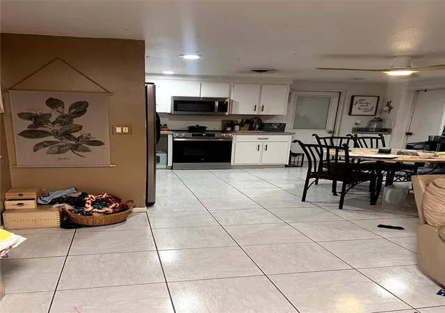 Photo 3 of Single family home for sale at 210 Walnut Ave Nw, Port Charlotte, FL 33952 | MLS# D6147644 | Listing updated on 2026-06-02