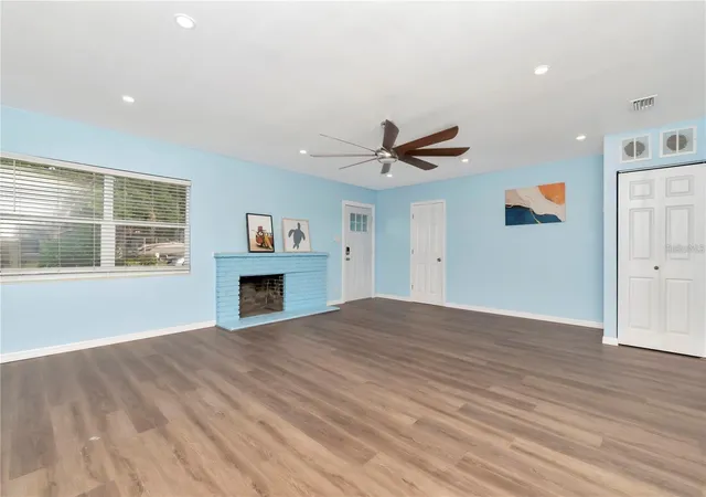 Photo 4 of Single family home for sale at 4512 26th Avenue S, Tampa, FL 33619 | MLS# A4695330 | Listing updated on 2026-09-08