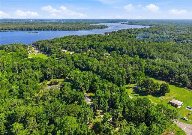 Homes for sale in San Mateo, FL | 105 Troupe Rd, San Mateo, FL 32187 | MLS# FC318908