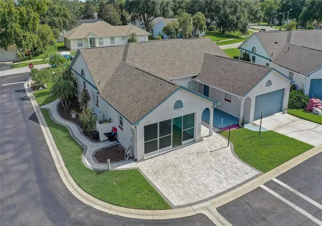 Homes for sale in Clermont, FL | 399 Division St, Clermont, FL 34711 | MLS# G5113047