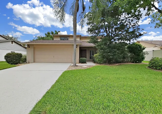 2nd image of 1367 Corner Oaks Dr, Brandon, FL 33510 | MLS# TB8513811