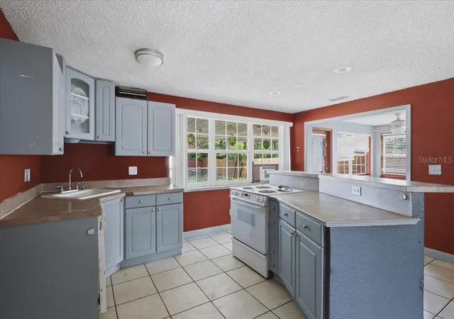 Photo 2 of Single family home for sale at 2605 Yale Rd, South Daytona, FL 32119 | MLS# FC318909 | Listing updated on 2026-09-28
