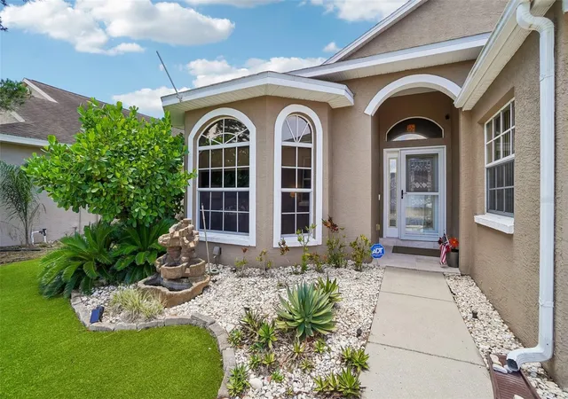 2nd image of 1817 Wood Bend St, Tarpon Springs, FL 34689 | MLS# TB8513817