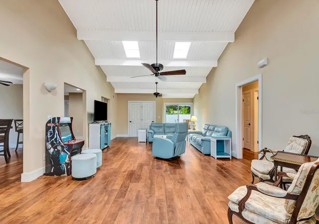 Photo 4 of Single family home for sale at 2315 Riverwood Pines Dr, Sarasota, FL 34231 | MLS# A4695340 | Listing updated on 2026-08-20
