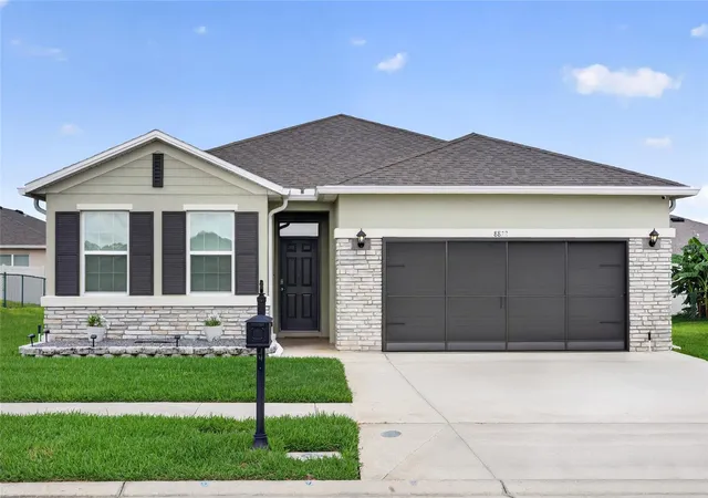 Photo 1 of Single family home for sale at 8872 Sw 63rd Avenue, Ocala, FL 34476 | MLS# OM725687 | Listing updated on 2026-08-19