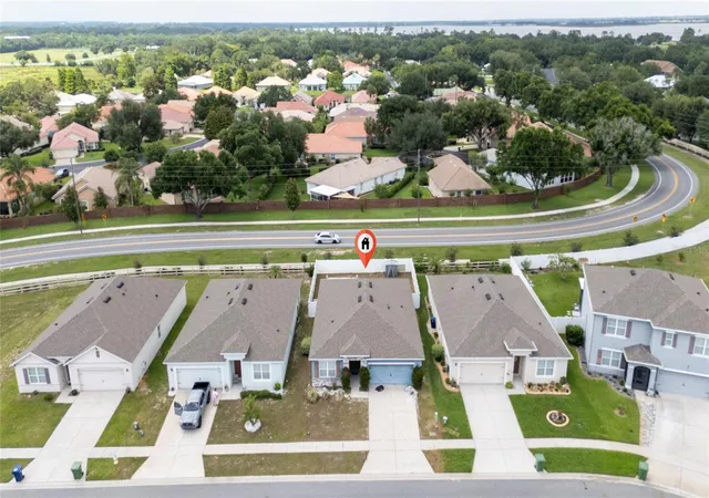 3rd image of 3268 Country Walk Club Cir, Winter Haven, FL 33881 | MLS# S5150893
