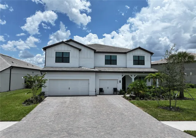 Photo 1 of Mansion for sale at 5609 Clearwater Ct, Bradenton, FL 34211 | MLS# A4695345 | Listing updated on 2026-08-24