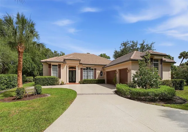 2nd image of 27 Dominica Dr, Englewood, FL 34223 | MLS# N6144516