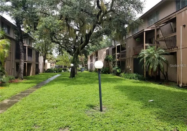 2nd image of 7502 Needle Leaf Pl, TAMPA, FL 33617
