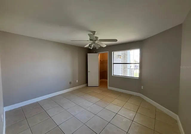 2nd image of 3038Th Pkwy Blvd, KISSIMMEE, FL 34747