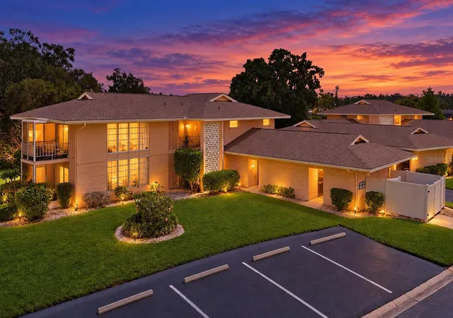 Condo for sale at 2223 Beneva Ter #2222, SARASOTA, FL 34232 | MLS# A4695362