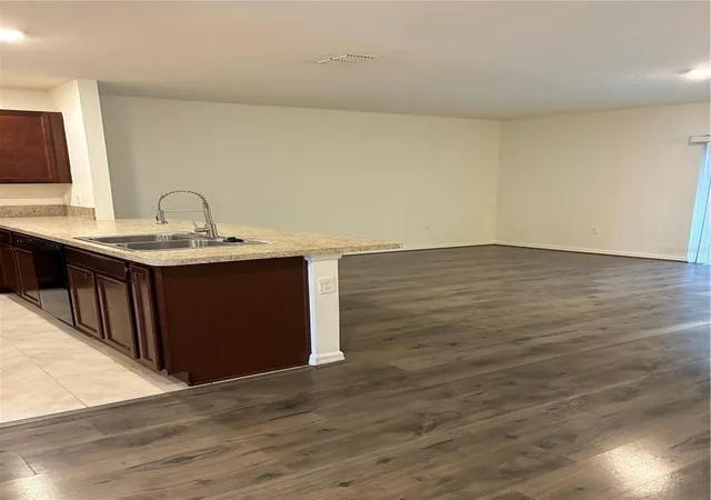 Homes for sale in Daytona Beach, FL | 1612 Primo Ct, Daytona Beach, FL 32117 | MLS# O6412127
