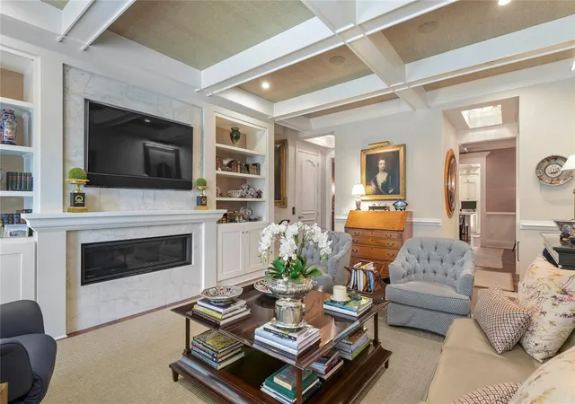 Photo 3 of Townhouse for sale at 413 W Morse Blvd, Winter Park, FL 32789 | MLS# O6412134 | Listing updated on 2026-09-28