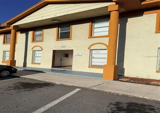 Photo 1 of Condo for sale at 1805 Michigan Ave #D, Kissimmee, FL 34744 | MLS# S5150908 | Listing updated on 2026-08-31
