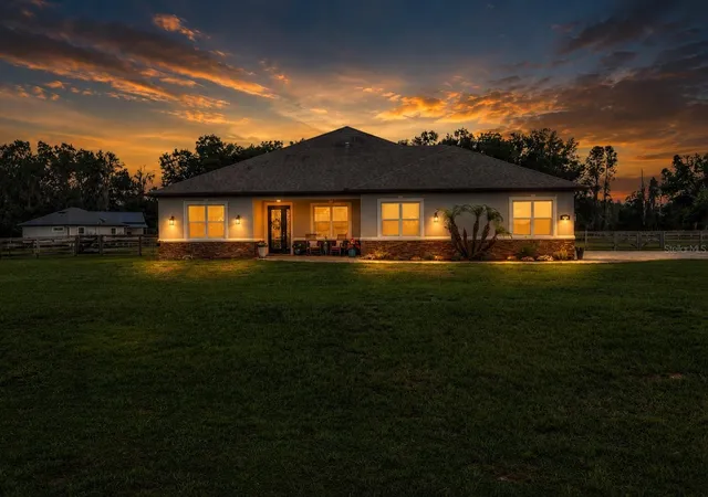Photo 2 of Single family home for sale at 5020 Lakeshore Ranch Rd, Groveland, FL 34736 | MLS# G5113065 | Listing updated on 2026-08-26