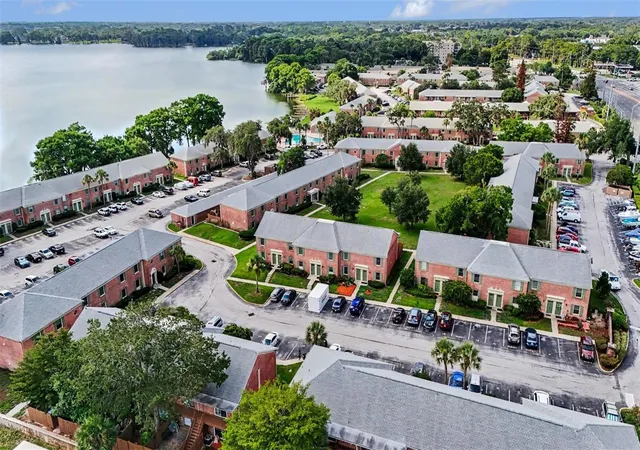 Photo 2 of Condo for sale at 120 Georgetown Dr #120, Casselberry, FL 32707 | MLS# O6412160 | Listing updated on 2026-09-13