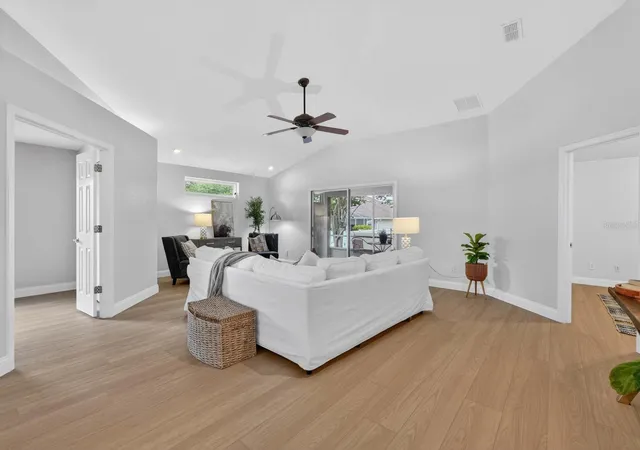 Photo 3 of Single family home for sale at 129 Grey Dapple Way, Ormond Beach, FL 32174 | MLS# V4949370 | Listing updated on 2026-09-27