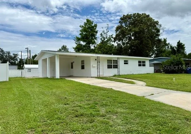 1st image of 10450 Eastside Ave, Brooksville, FL 34601 | MLS# W7886252