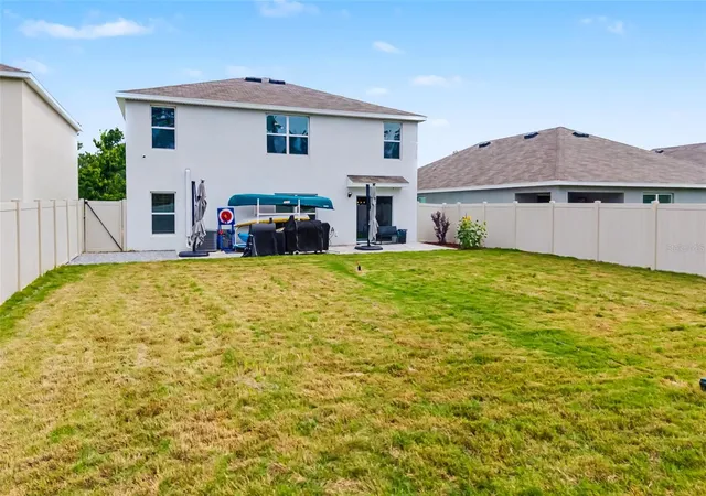 Photo 4 of Single family home for sale at 17315 Wheatberry Blvd, Parrish, FL 34219 | MLS# A4695382 | Listing updated on 2026-08-22
