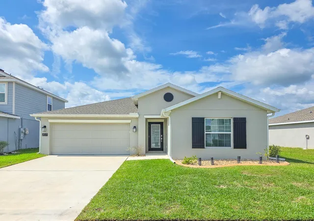 1st image of 207 Winged Foot Ln, Daytona Beach, FL 32124 | MLS# FC318915