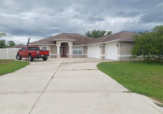 Homes for sale in Palm Coast, FL | 10 Rockefeller Dr, Palm Coast, FL 32164 | MLS# W7886255
