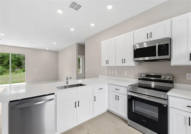 Photo 2 of Single family home for sale at 2499 Sw 167th Loop, Ocala, FL 34473 | MLS# OM725709 | Listing updated on 2026-09-02