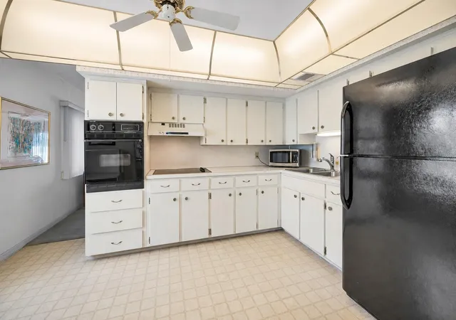 Condo for sale at 2001 World Pkwy Blvd #39, CLEARWATER, FL 33763 | MLS# TB8513934 | Listing updated on 2026-10-07