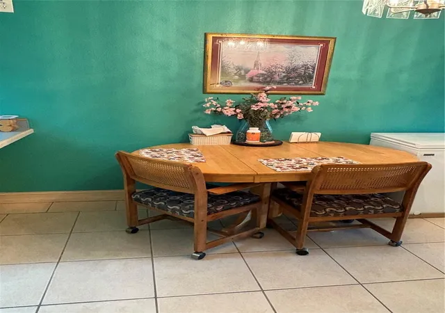 Listing Photo 5 - Condo for sale in building located at 1200 37Th St N, St. Petersburg, FL 33713 - Unit #107
