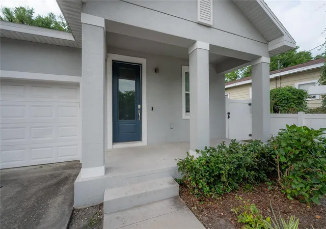 3rd image of 2215 E 19Th Ave, Tampa, FL 33605 | MLS# TB8513939