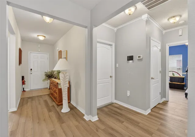 Photo 3 of Single family home for sale at 255 Haines Blvd, Winter Haven, FL 33881 | MLS# B4902269 | Listing updated on 2026-08-21