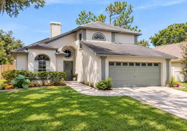 Photo 1 of Single family home for sale at 4017 Quail Briar Dr, Valrico, FL 33596 | MLS# TB8513948 | Listing updated on 2026-10-07