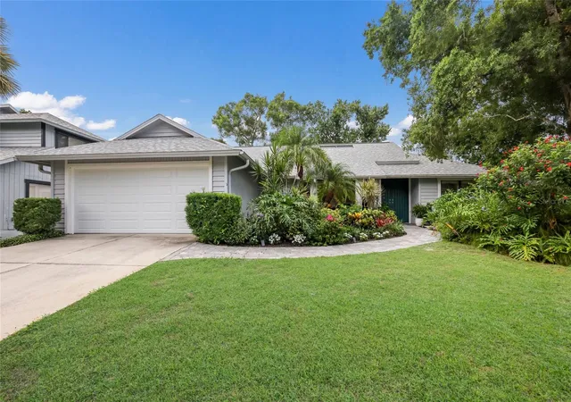 Photo 2 of Single family home for sale at 851 Faulkwood Ct, Sarasota, FL 34232 | MLS# A4695397 | Listing updated on 2026-09-16