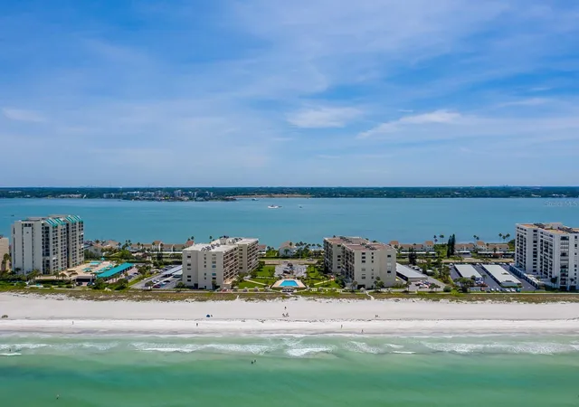 Homes for sale in Clearwater Beach, FL | 1480 Gulf Blvd #612, Clearwater Beach, FL 33767 | MLS# TB8513971