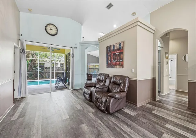 Photo 4 of Single Family Residence at 1887 Wood Bnd St, Tarpon Springs, FL 34689 | MLS# TB8513979 | | Sold on 2026-07-08