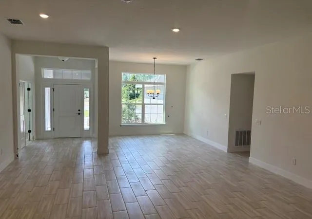 Photo 4 of Single family home for sale at 17889 SW 61st Lane Rd, Dunnellon, FL 34432 | MLS# OM725718 | Listing updated on 2026-09-23