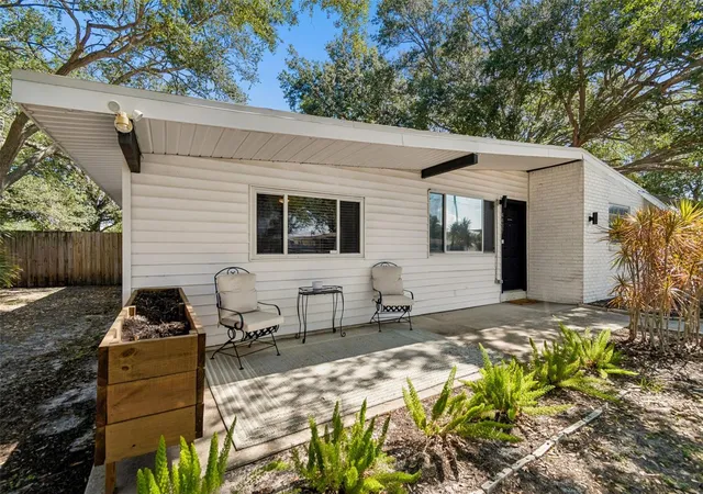 Photo 2 of Single family home for sale at 4437 W Bay Ave, Tampa, FL 33616 | MLS# TB8513982 | Listing updated on 2026-10-04