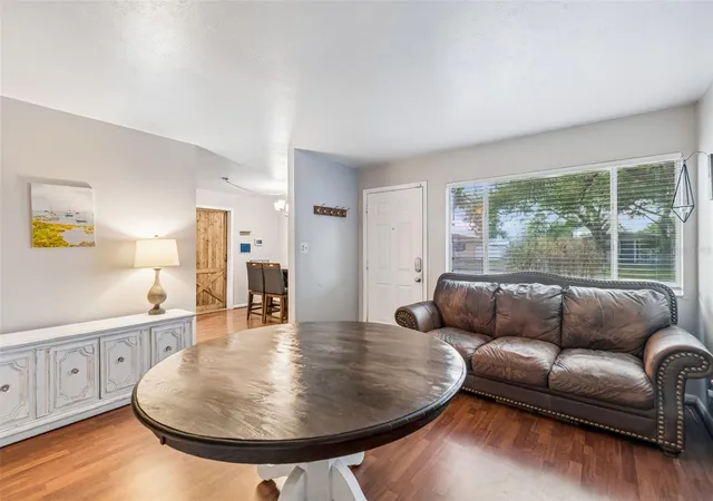 Photo 3 of Single family home for sale at 4437 W Bay Ave, Tampa, FL 33616 | MLS# TB8513982 | Listing updated on 2026-10-04