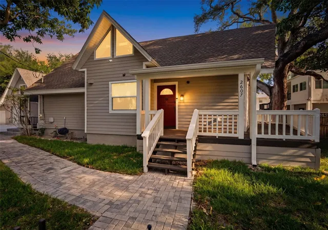 Homes for sale in Tampa, FL | 2607 W Wyoming Ave, Tampa, FL 33611 | MLS# TB8513983