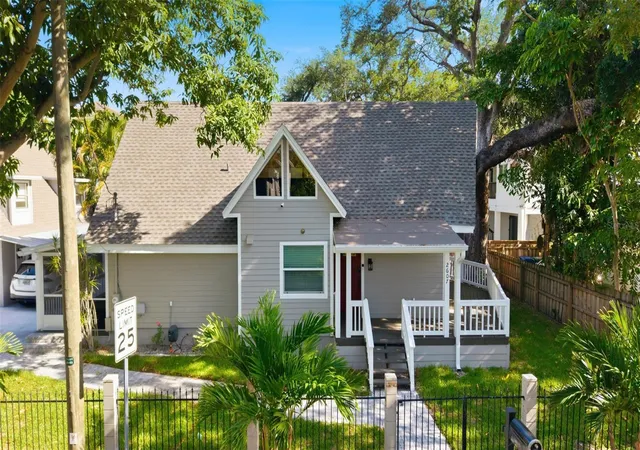 Homes for sale in Tampa, FL | 2607 W Wyoming Ave, Tampa, FL 33611 | MLS# TB8513983