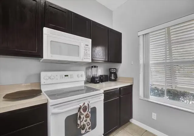 Photo 4 of Townhouse for sale at 8515 Crystal Cvs Loop, Kissimmee, FL 34747 | MLS# S5150921 | Listing updated on 2026-09-26