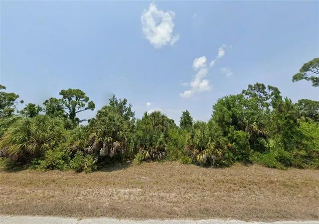 6th image of 117 Normandy Wy, Rotonda West, FL 33947 | MLS# A4695409