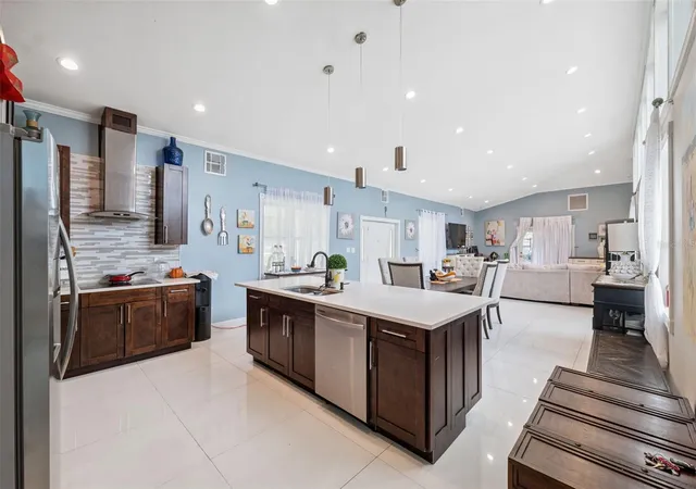 5th image of 4527 Redcoat Dr, Wesley Chapel, FL 33543 | MLS# TB8514000