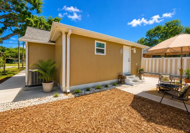 14th image of 802 Jurgens St, Clearwater, FL 33755 | MLS# TB8514004