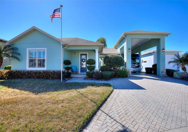Single family home for sale at 1030 Cross Rds Dr, POLK CITY, FL 33868 | MLS# L4962325