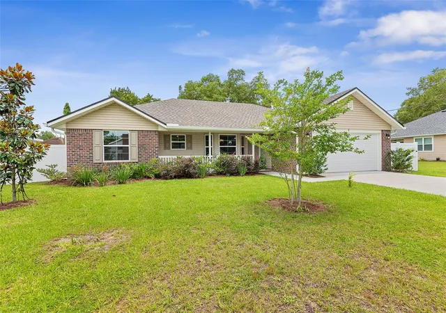 5th image of 8 Persimmon Dr, Palm Coast, FL 32164 | MLS# FC318919