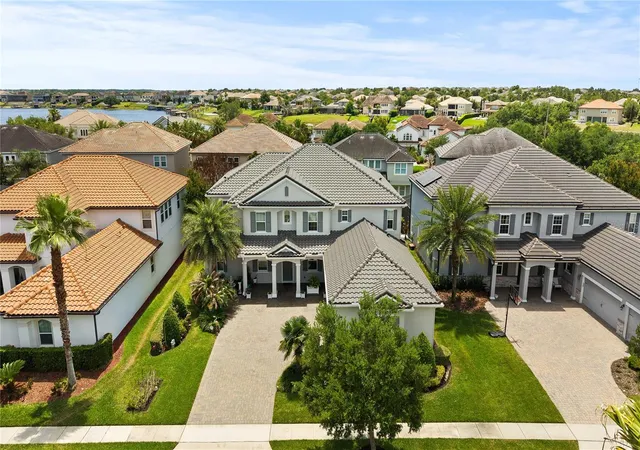 3rd image of 14240 Colonial Pointe Dr, Winter Garden, FL 34787 | MLS# O6412255