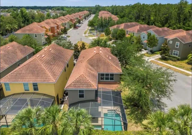 Photo 1 of Single family home for sale at 2989 Banana Palm Dr, Kissimmee, FL 34747 | MLS# O6412256 | Listing updated on 2026-06-28